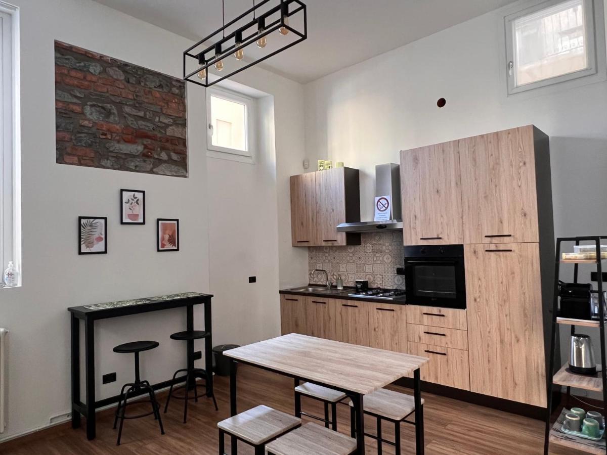 Apartamento Openspacemonti82 A Pochi Passi Dal Duomo Di